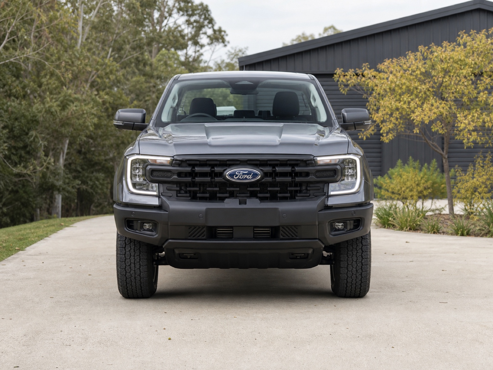 Ford Ranger Super Duty XLT with its factory front bumper