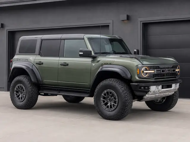 Ford 2026 Bronco Raptor, library starting image